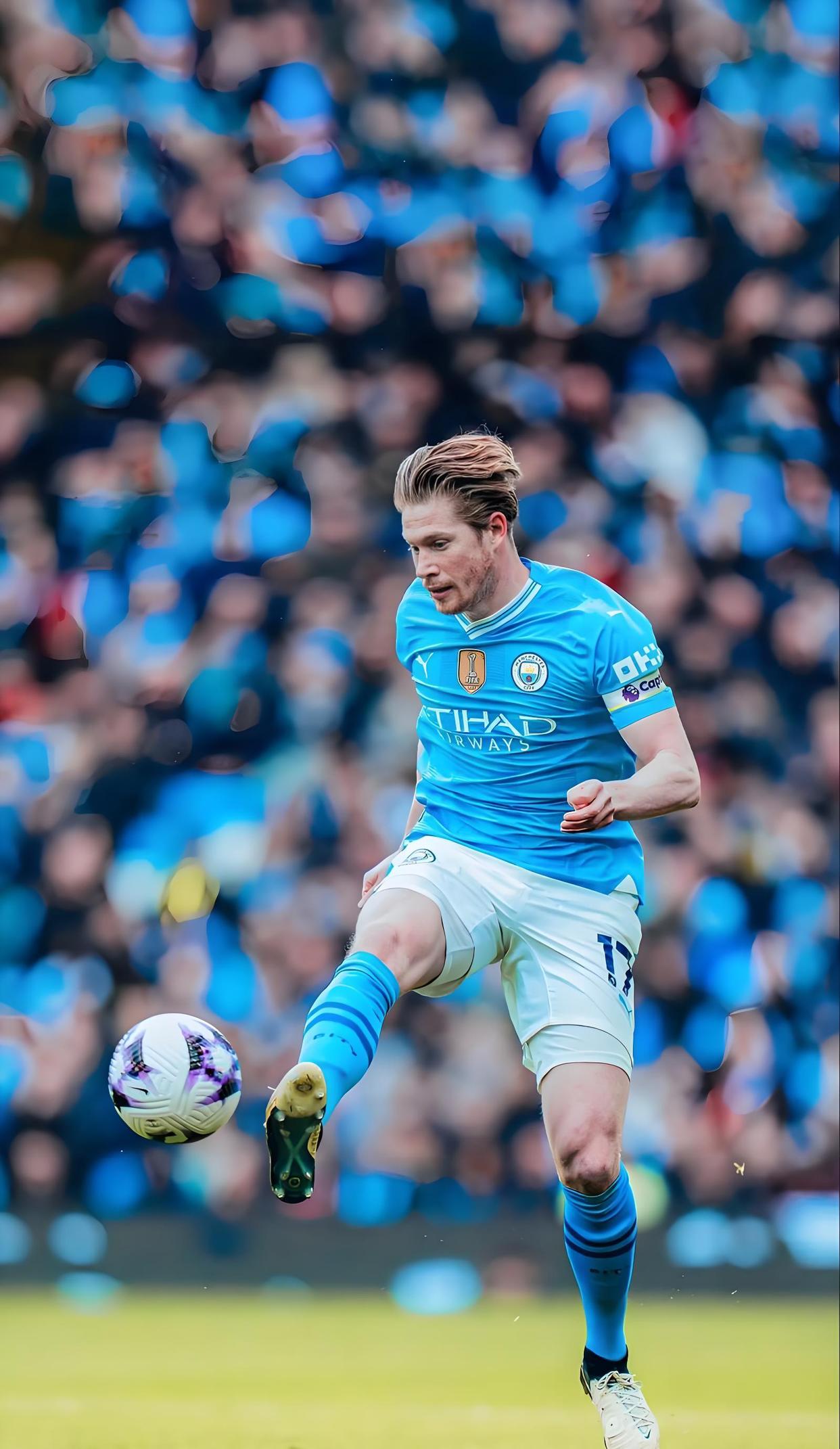 韦德：有些人拥有天赋却肆意挥霍，但詹姆斯将天赋发挥到了极致（韦德：有人辜负天赋，詹姆斯将其发挥到极致）